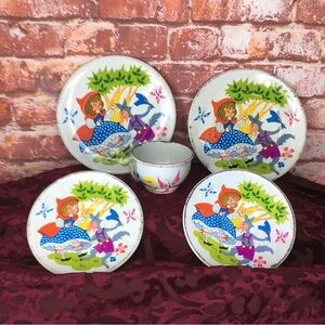Vintage 50s Little Red RidingHood Tin Tea Plate Set